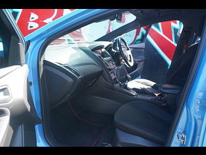 Ford Focus thumbnail