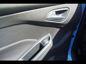 Ford Focus thumbnail