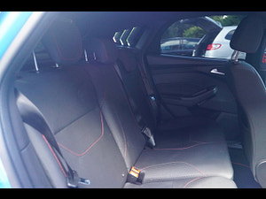 Ford Focus thumbnail