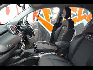 Fiat 500X thumbnail