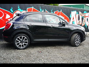 Fiat 500X thumbnail