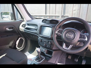 Jeep Renegade thumbnail