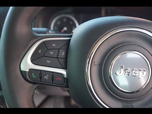 Jeep Renegade thumbnail