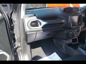 Jeep Renegade thumbnail