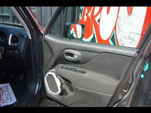Jeep Renegade thumbnail