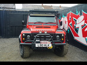 Land Rover Defender 90 thumbnail