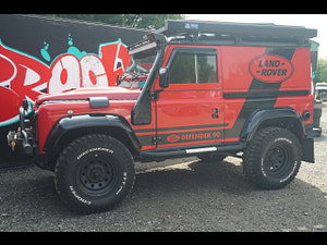 Land Rover Defender 90 thumbnail