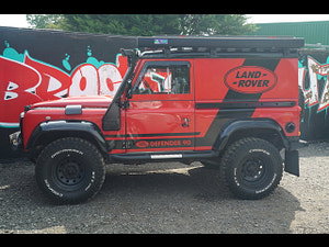 Land Rover Defender 90 thumbnail