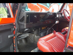 Land Rover Defender 90 thumbnail