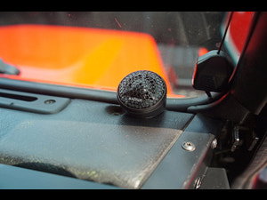 Land Rover Defender 90 thumbnail