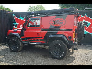 Land Rover Defender 90 thumbnail