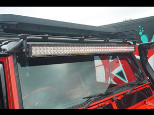 Land Rover Defender 90 thumbnail