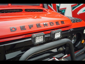 Land Rover Defender 90 thumbnail