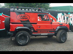Land Rover Defender 90 thumbnail