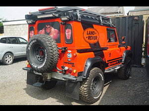 Land Rover Defender 90 thumbnail