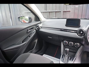 Mazda Mazda2 thumbnail