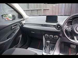 Mazda Mazda2 thumbnail