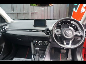 Mazda Mazda2 thumbnail