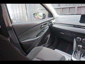 Mazda Mazda2 thumbnail