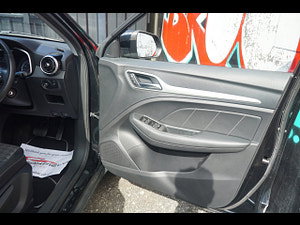 MG MG ZS thumbnail