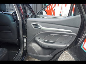 MG MG ZS thumbnail
