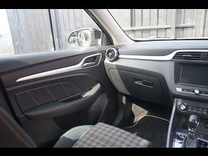 MG MG ZS thumbnail