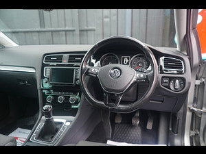 Volkswagen Golf thumbnail