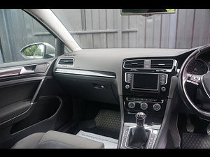 Volkswagen Golf thumbnail