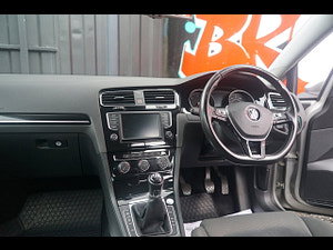 Volkswagen Golf thumbnail