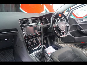 Volkswagen Golf thumbnail