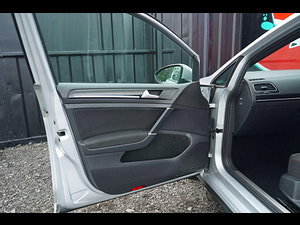 Volkswagen Golf thumbnail