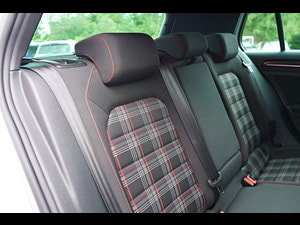 Volkswagen Golf thumbnail