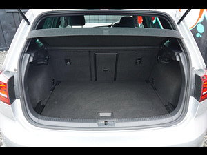 Volkswagen Golf thumbnail