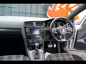 Volkswagen Golf thumbnail