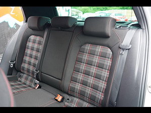Volkswagen Golf thumbnail
