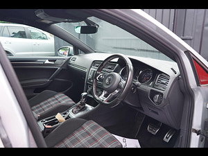 Volkswagen Golf thumbnail