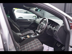 Volkswagen Golf thumbnail