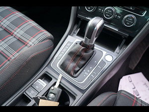 Volkswagen Golf thumbnail