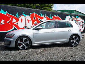 Volkswagen Golf thumbnail