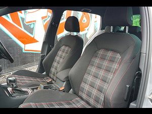 Volkswagen Golf thumbnail