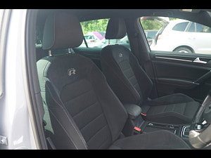 Volkswagen Golf thumbnail