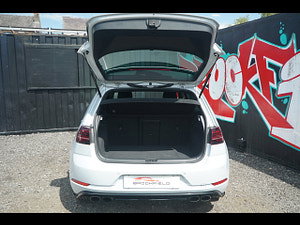 Volkswagen Golf thumbnail