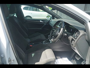 Volkswagen Golf thumbnail