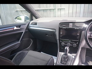 Volkswagen Golf thumbnail