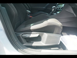 Volkswagen Golf thumbnail