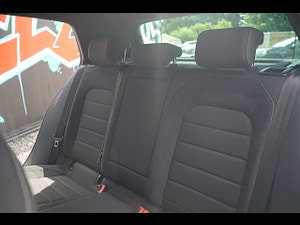 Volkswagen Golf thumbnail