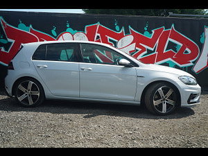 Volkswagen Golf thumbnail