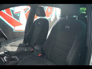 Volkswagen Golf thumbnail