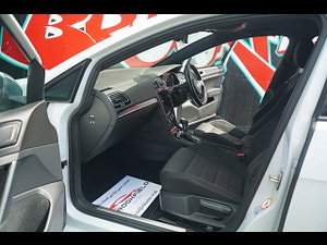 Volkswagen Golf thumbnail