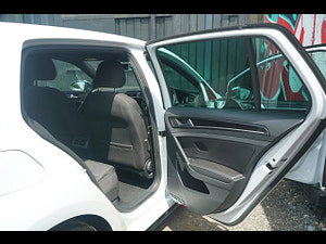 Volkswagen Golf thumbnail